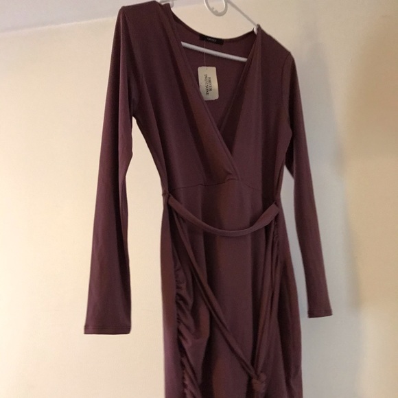 Dress - Picture 2 of 2